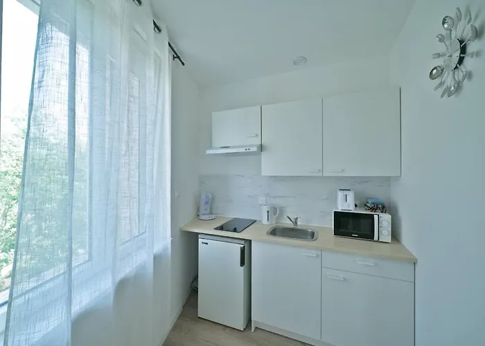 Appartement Super 6 New Quiet Close To The Center *