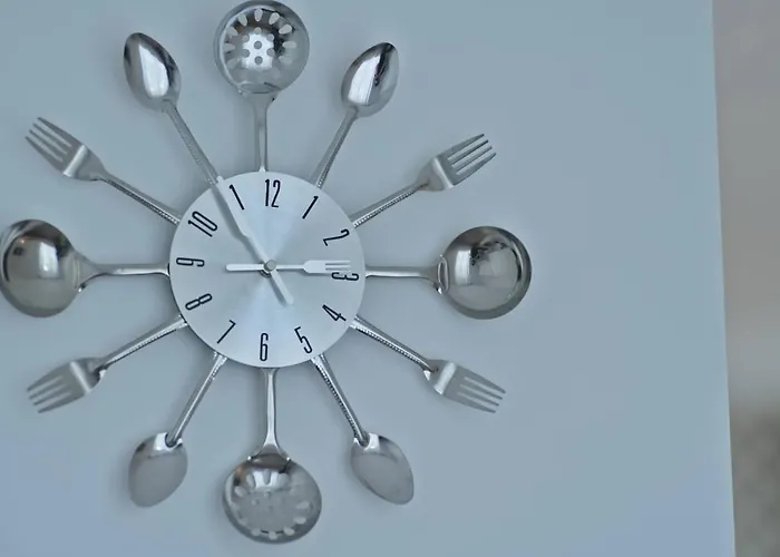 Appartement Super 6 New Quiet Close To The Center